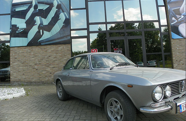 Alfa Romeo GTV 2000