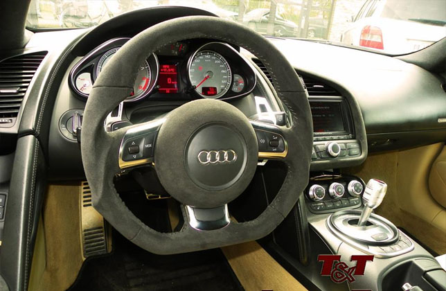 Audi R8