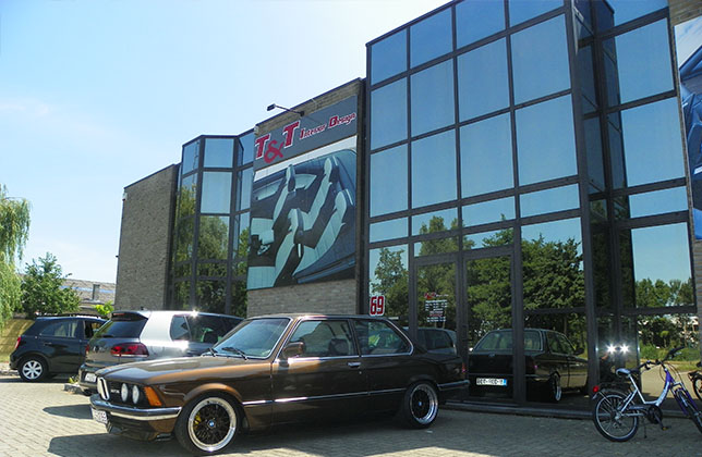 BMW E21