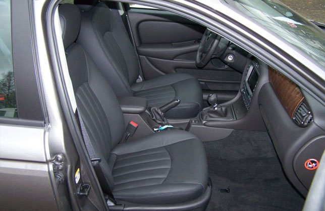 Jaguar X-Type