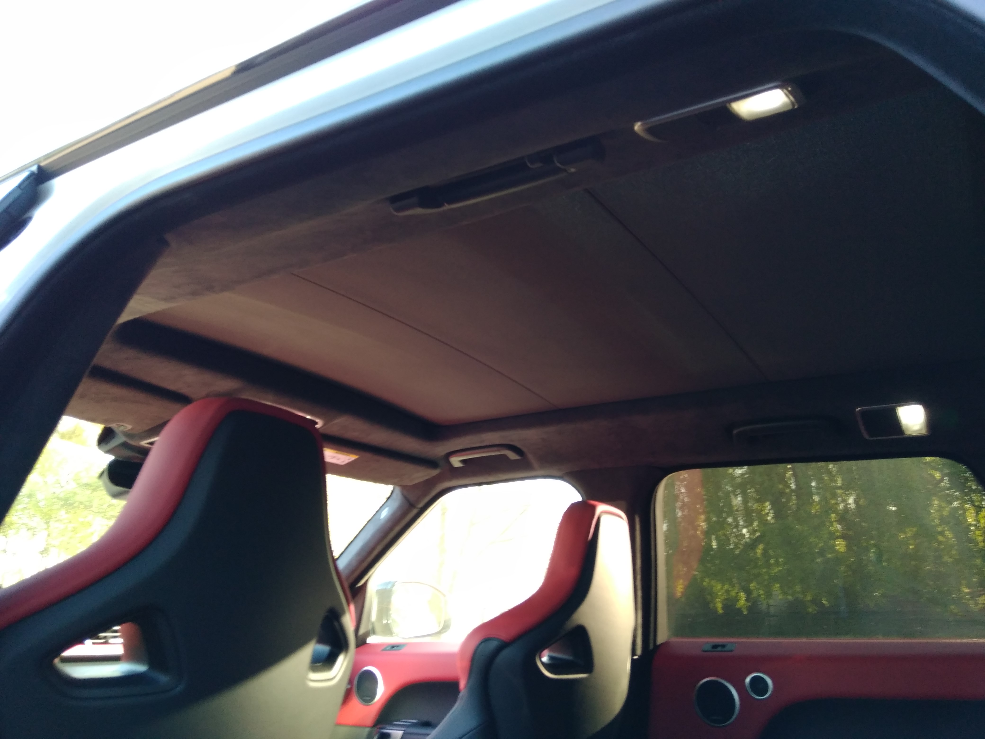 Land Rover Range Rover Sport SVR