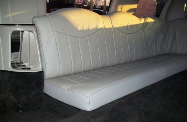 Lincoln Town Car Limousine