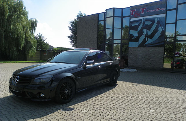 Mercedes C63 AMG