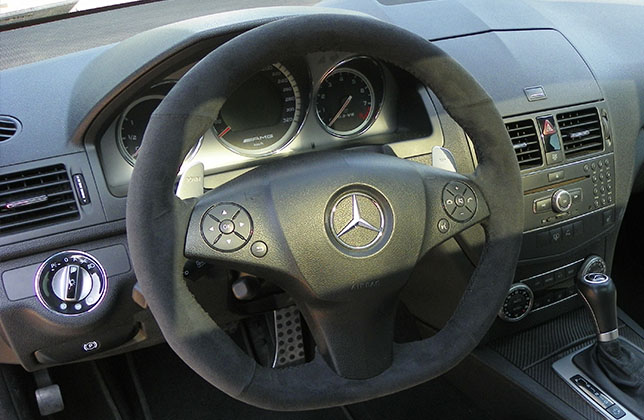 Mercedes C63 AMG