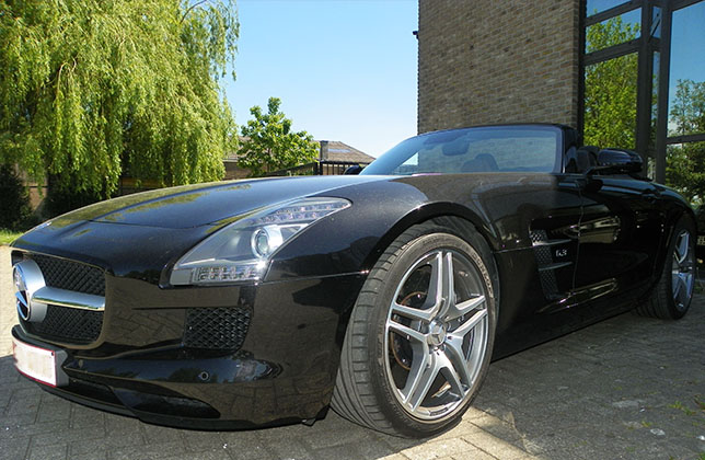 Mercedes SLS AMG