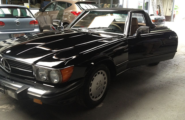 Mercedes SL W107