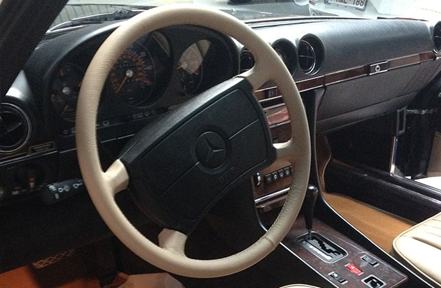 Mercedes SL W107