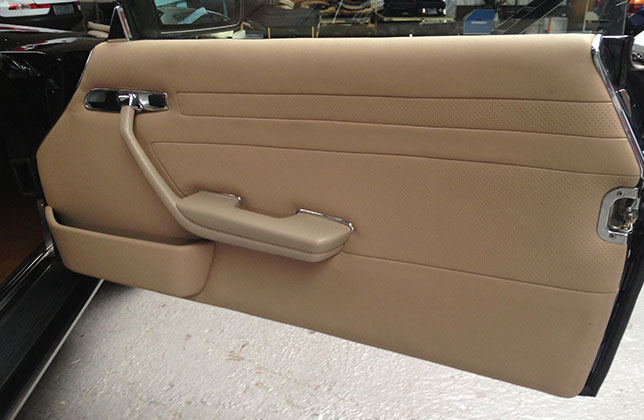 Mercedes SL W107