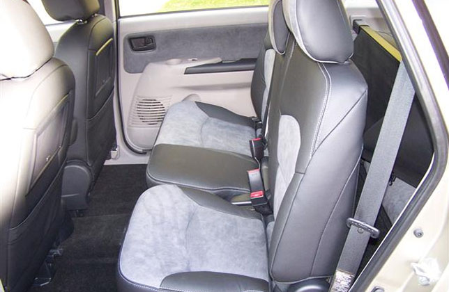 Mitsubishi Grandis
