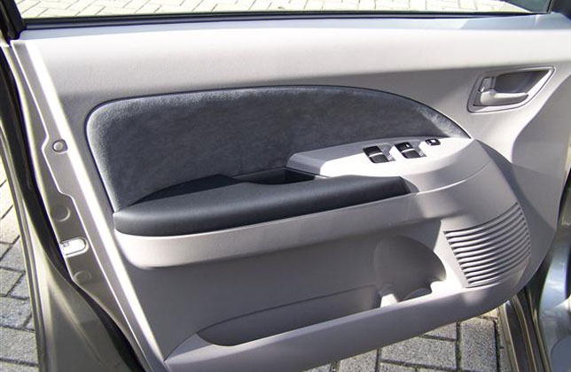 Mitsubishi Grandis