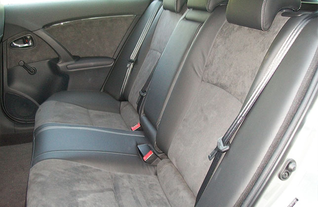 toyotaavensiswagon