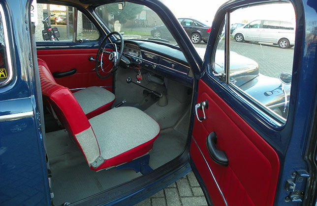 Volvo PV544